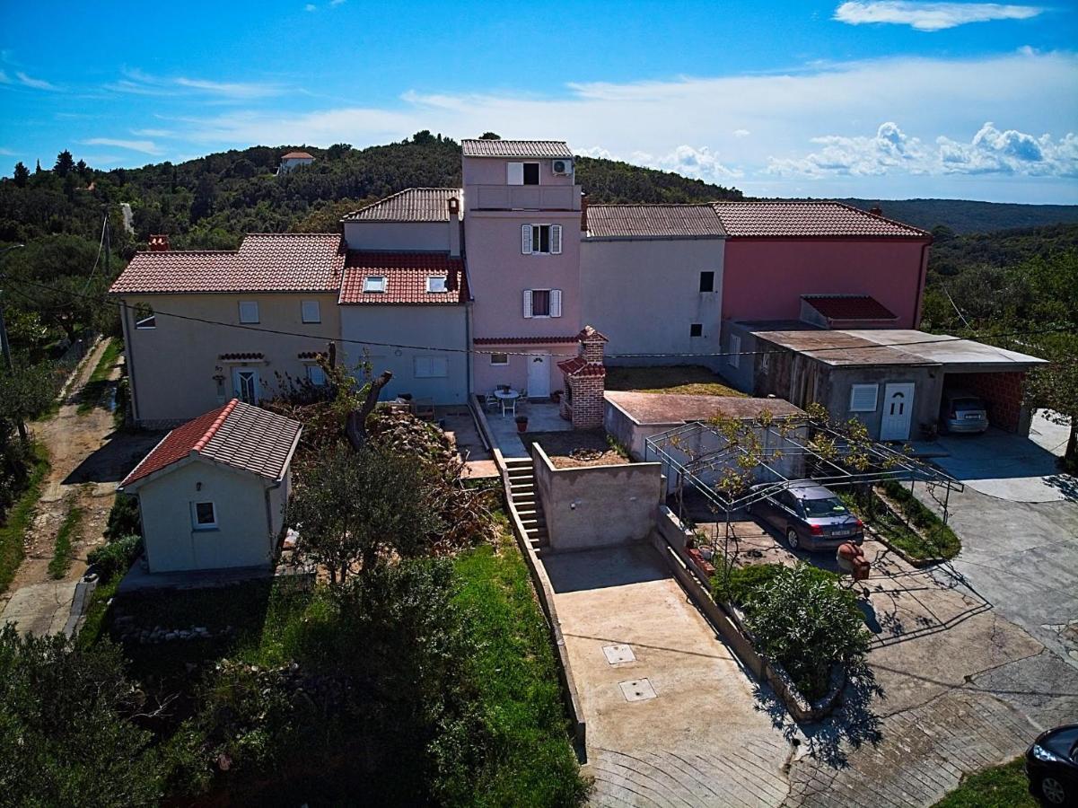 Holiday House Rab Kampor Екстериор снимка