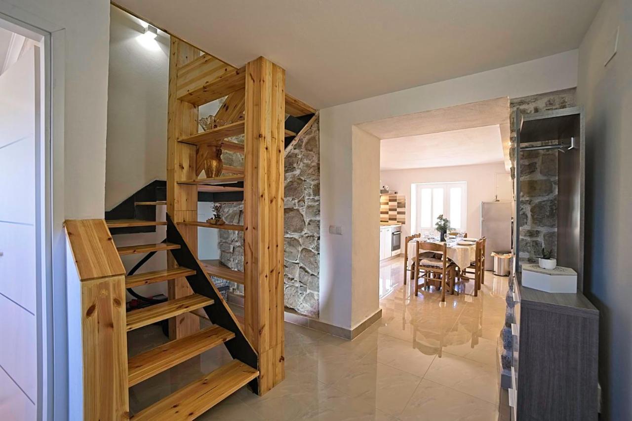 Holiday House Rab Kampor Екстериор снимка